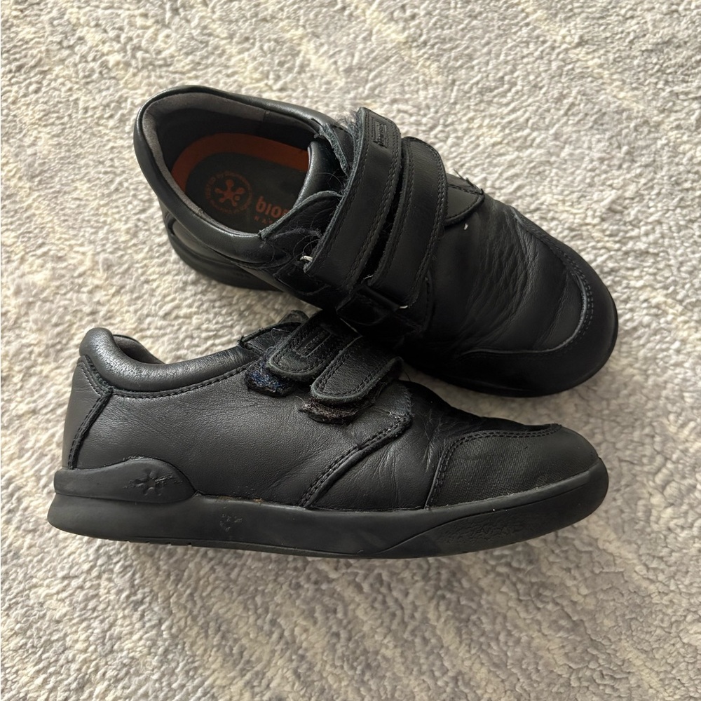 Biomechanics Kids Black leather Shoes